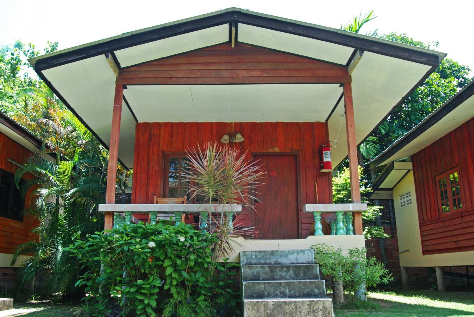 Blue Lotus Resort Baan Tai Extérieur photo